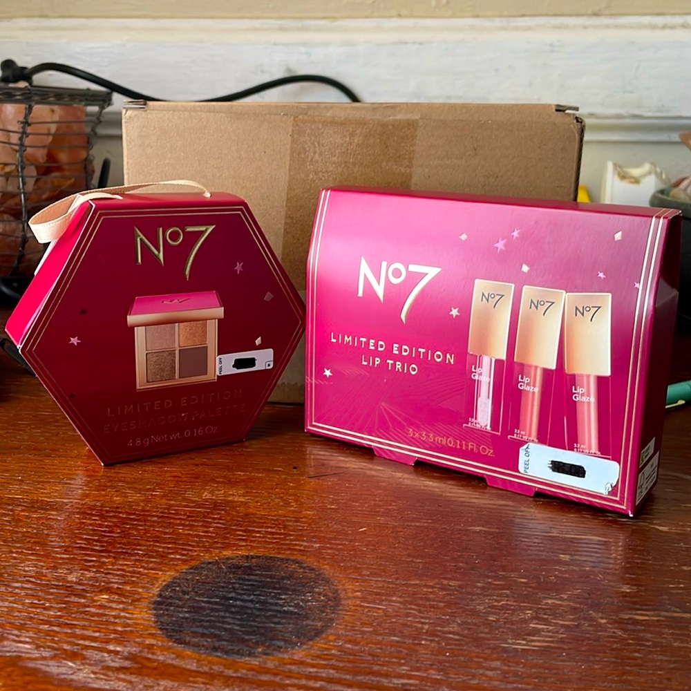 No7 Makeup Set